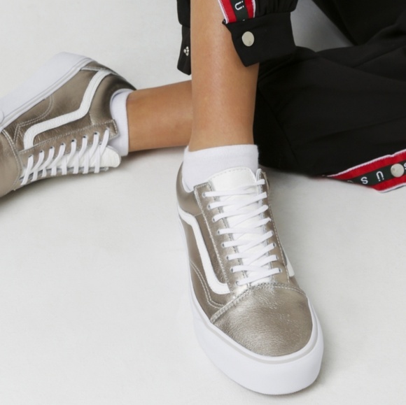 Vans Shoes - Platform VANS